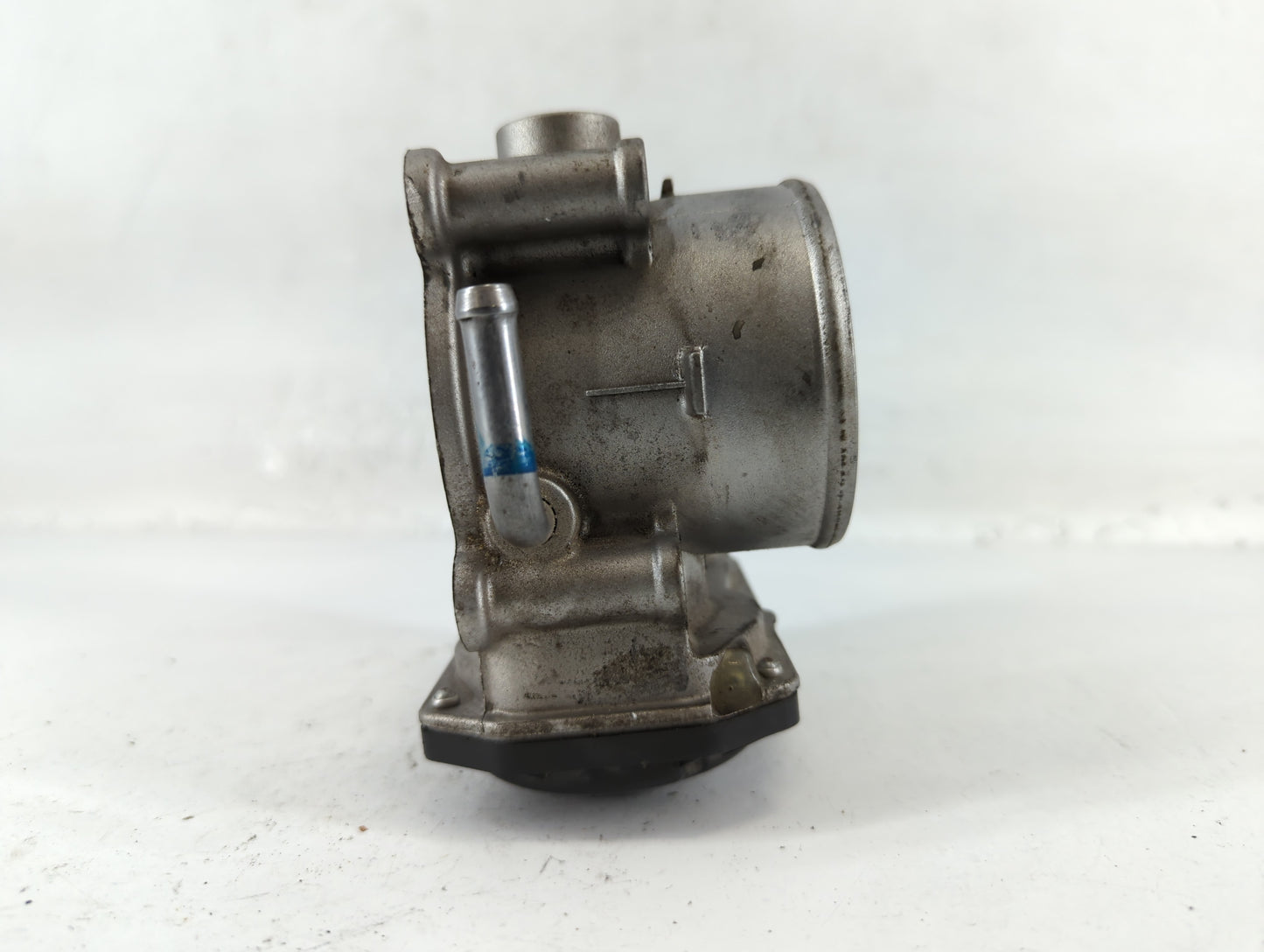 2017-2020 Hyundai Elantra Throttle Body P/N:6100 12E24 35100-2E710 Fits Fits 2017 2018 2019 2020 OEM Used Auto Parts - Oemusedautoparts1.com