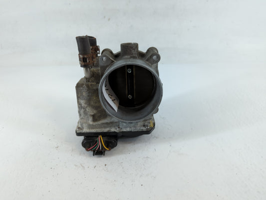 2008-2016 Toyota Highlander Throttle Body P/N:22030-31030 Fits OEM Used Auto Parts - Oemusedautoparts1.com