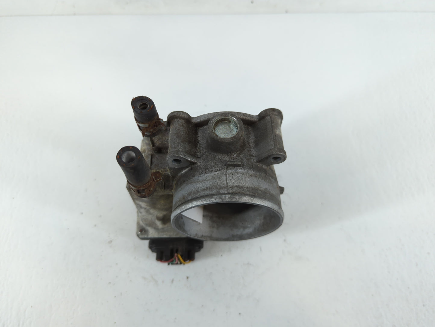 2008-2016 Toyota Highlander Throttle Body P/N:22030-31030 Fits OEM Used Auto Parts - Oemusedautoparts1.com