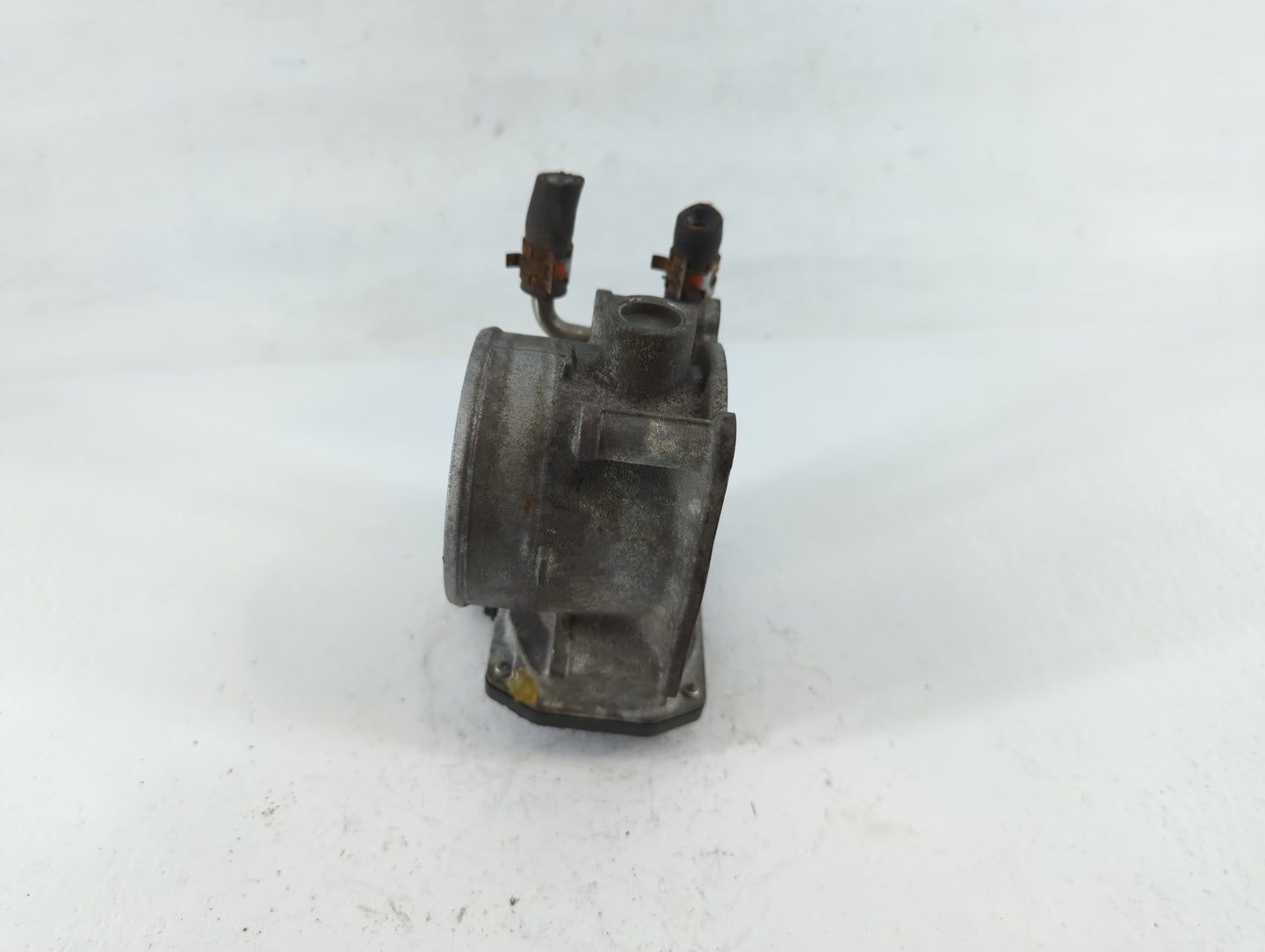 2008-2016 Toyota Highlander Throttle Body P/N:22030-31030 Fits OEM Used Auto Parts - Oemusedautoparts1.com