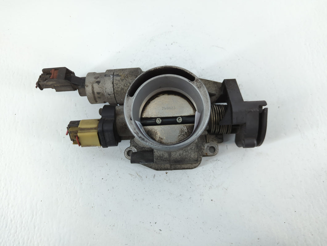 2005-2006 Jeep Liberty Throttle Body P/N:53032849AB Fits Fits 2005 2006 OEM Used Auto Parts