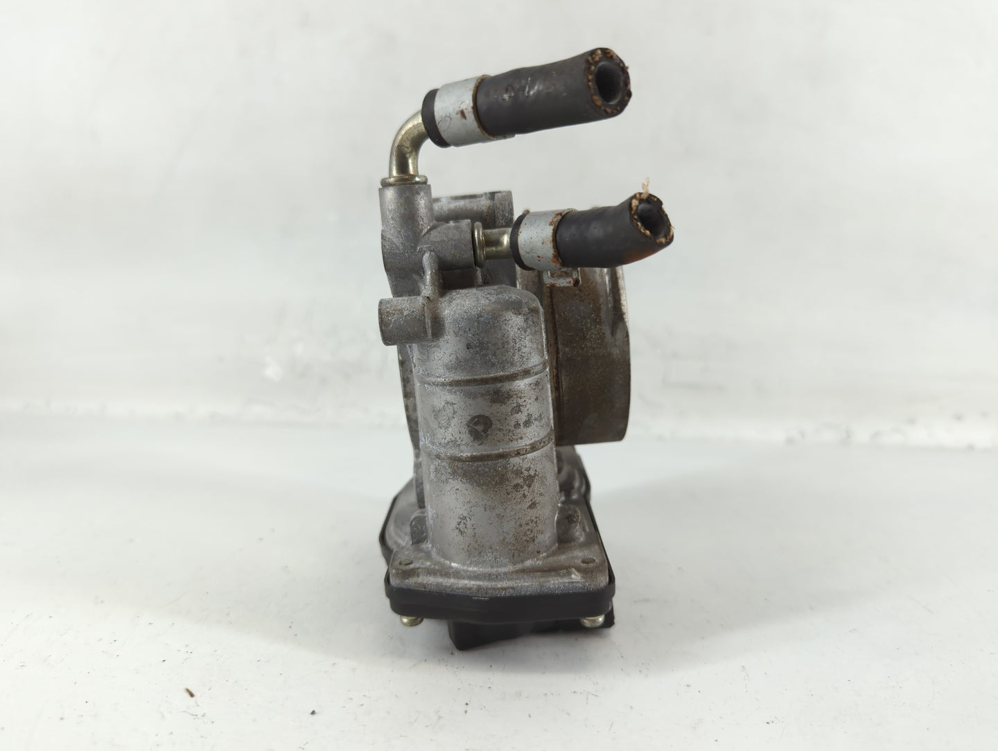 2007-2013 Nissan Altima Throttle Body P/N:K 1105 2 526-01 Fits Fits 2007 2008 2009 2010 2011 2012 2013 OEM Used Auto Parts - Oemusedautoparts1.com