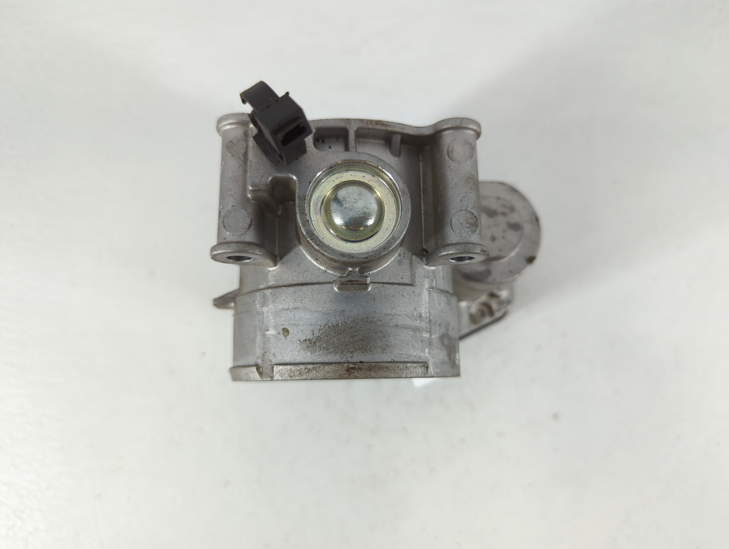 2011-2019 Ford Explorer Throttle Body P/N:AT4E-9F991-EM 120654005786 Fits Fits 2011 2012 2013 2014 2015 2016 2017 2018 2019 OEM Used Auto Parts - Oemusedautoparts1.com