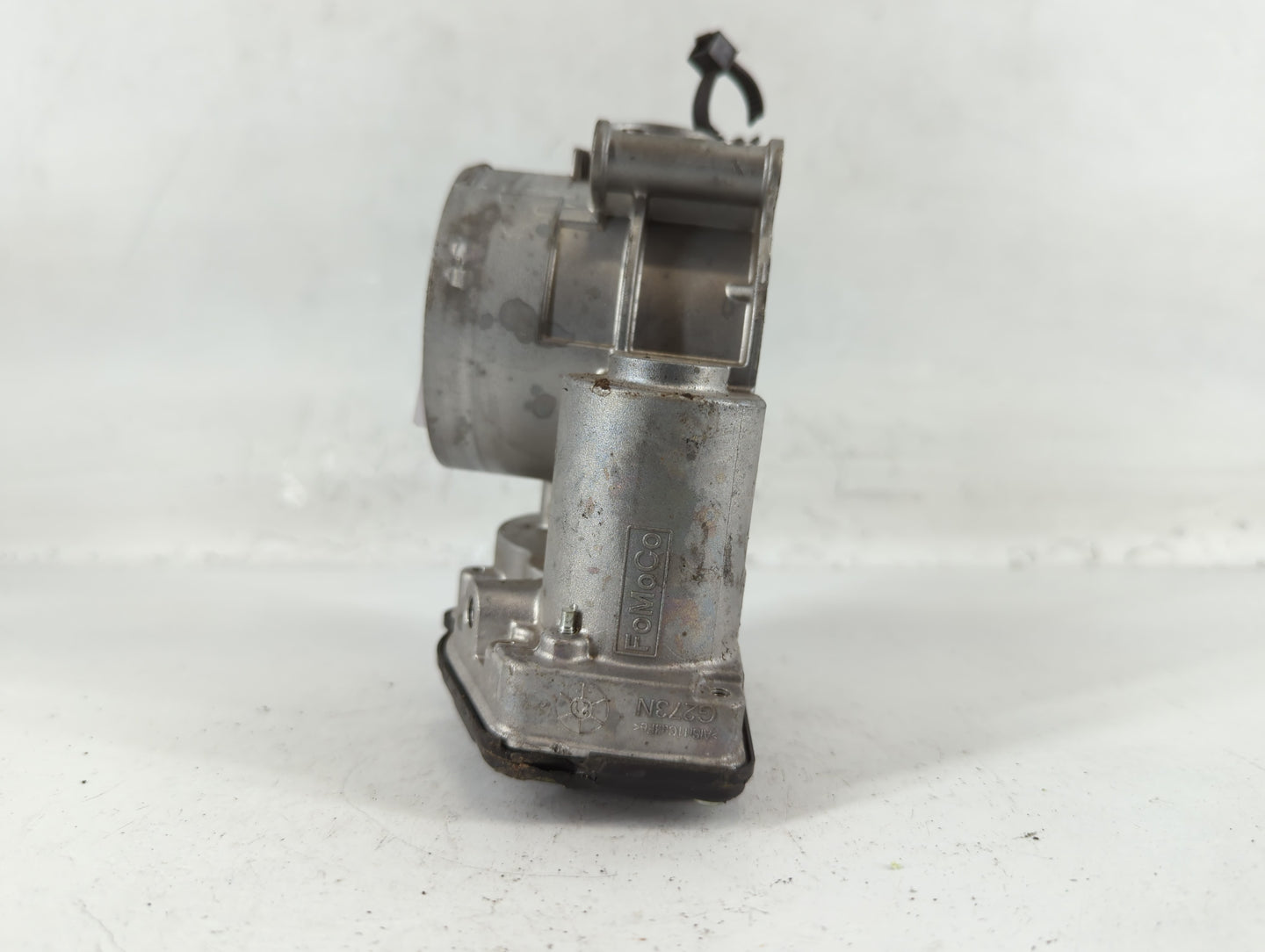 2011-2019 Ford Explorer Throttle Body P/N:AT4E-9F991-EM 120654005786 Fits Fits 2011 2012 2013 2014 2015 2016 2017 2018 2019 OEM Used Auto Parts - Oemusedautoparts1.com