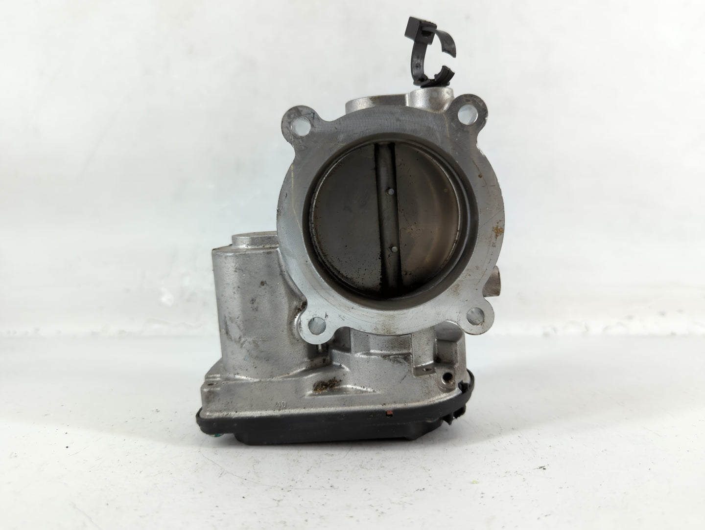 2011-2019 Ford Explorer Throttle Body P/N:AT4E-9F991-EM 120654005786 Fits Fits 2011 2012 2013 2014 2015 2016 2017 2018 2019 OEM Used Auto Parts - Oemusedautoparts1.com