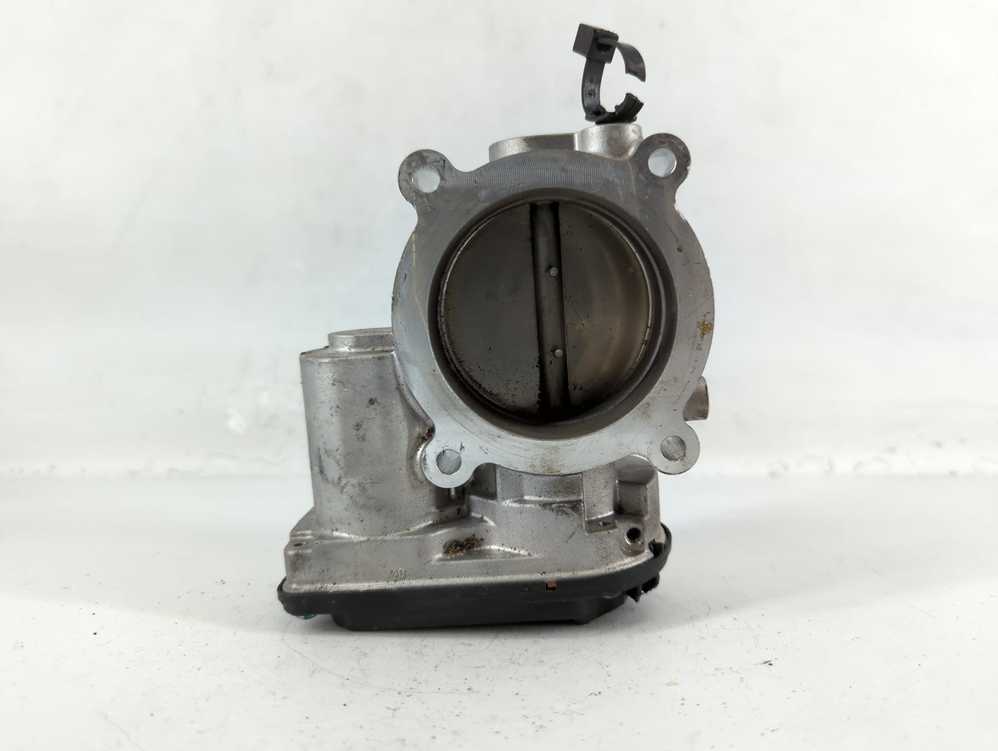 2011-2019 Ford Explorer Throttle Body P/N:AT4E-9F991-EM 120654005786 Fits Fits 2011 2012 2013 2014 2015 2016 2017 2018 2019 OEM Used Auto Parts - Oemusedautoparts1.com