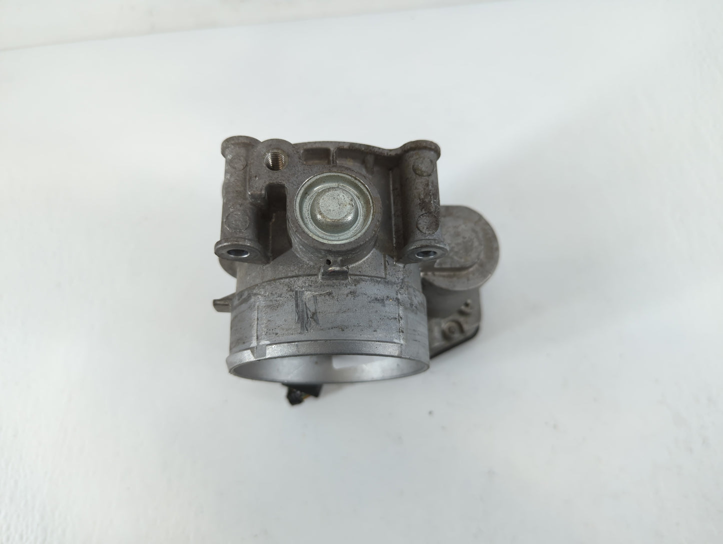 2011-2018 Ford Edge Throttle Body P/N:AT4E-EH 132414006528 Fits Fits 2011 2012 2013 2014 2015 2016 2017 2018 2019 OEM Used Auto Parts - Oemusedautoparts1.com