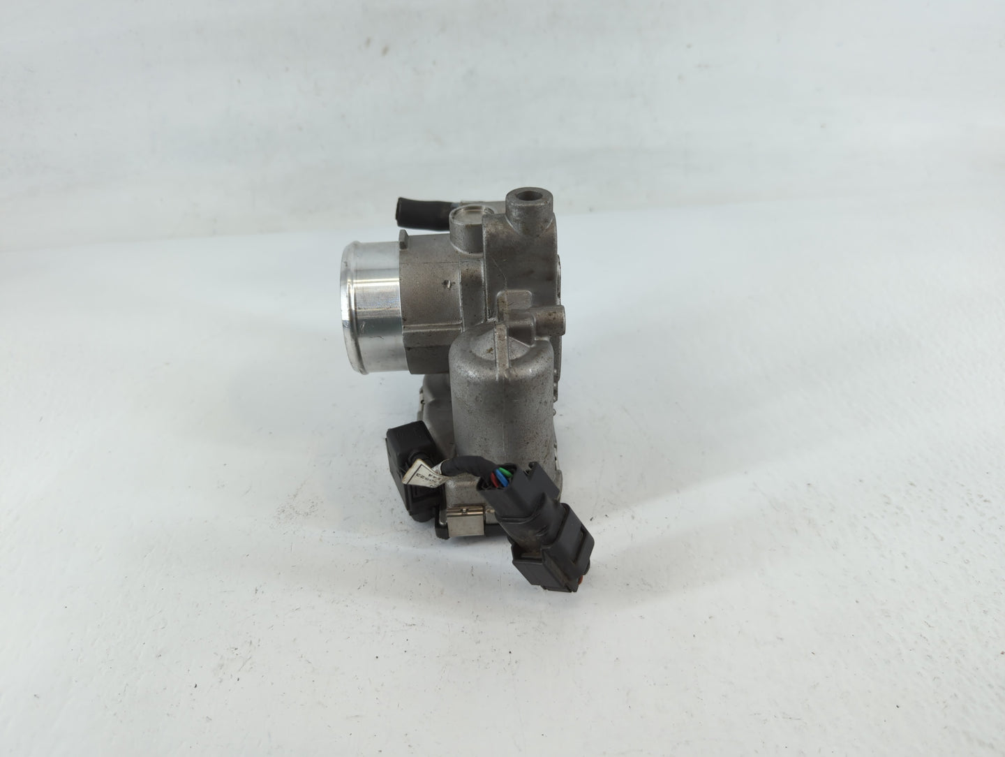 2017-2020 Kia Niro Throttle Body P/N:35100-03HA0 Fits Fits 2017 2018 2019 2020 2021 2022 OEM Used Auto Parts - Oemusedautoparts1.com