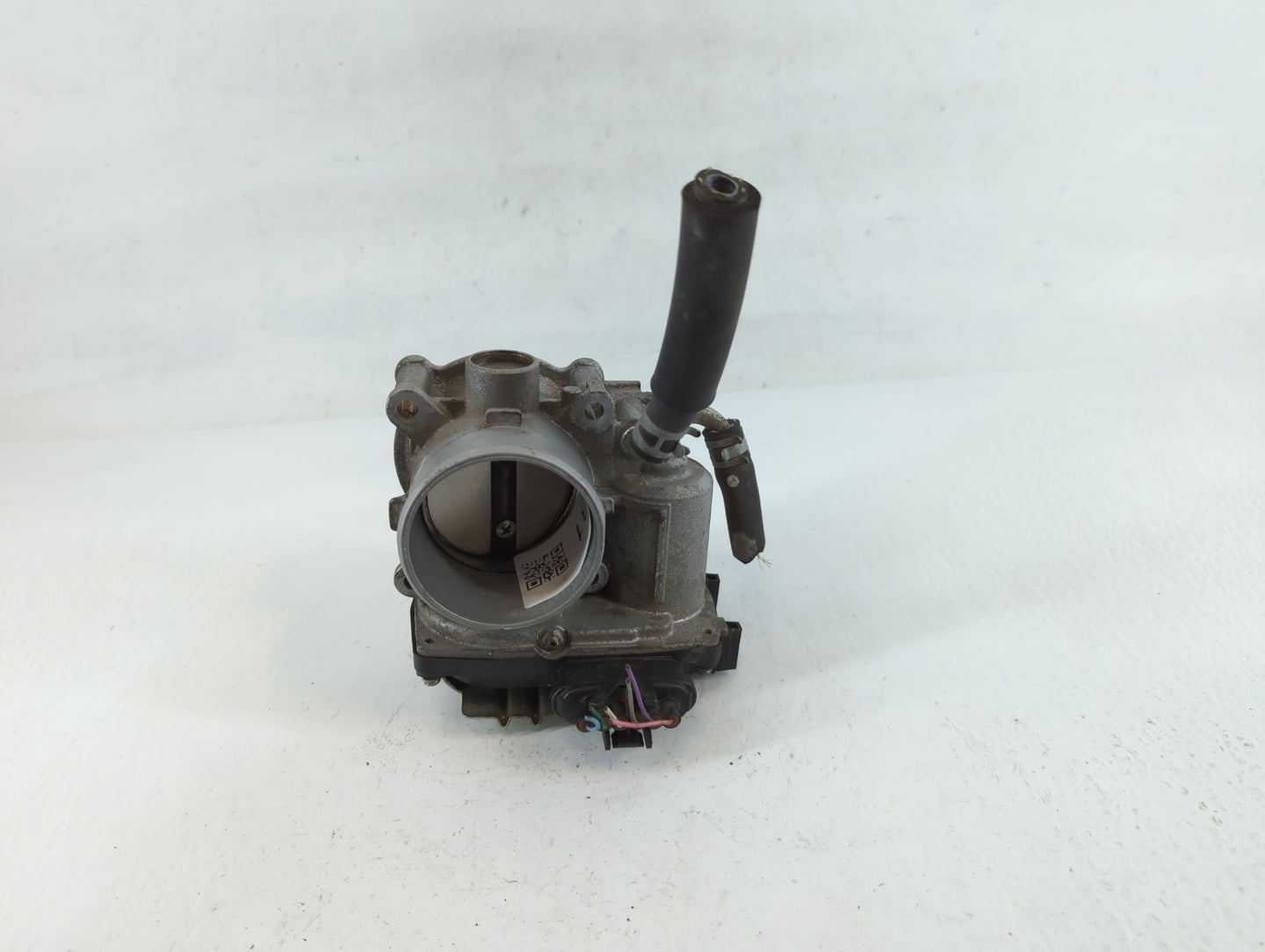 2013-2017 Mitsubishi Outlander Throttle Body Fits Fits 2013 2014 2015 2016 2017 OEM Used Auto Parts - Oemusedautoparts1.com