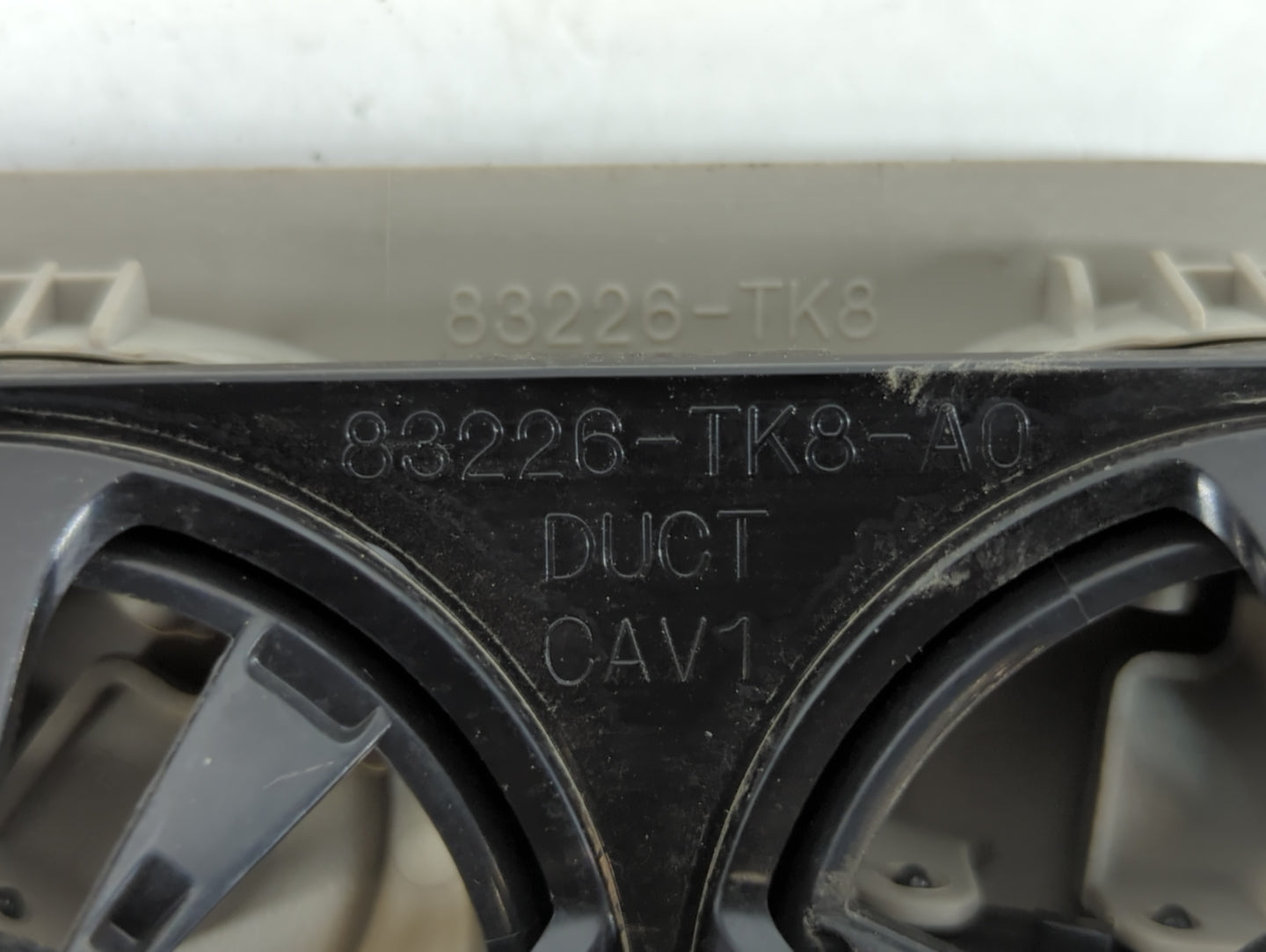 2011-2017 Honda Odyssey Climate Control Module Temperature AC/Heater Replacement P/N:83226-TK8-A0 83226-TK8 Fits OEM Used Auto Parts - Oemusedautoparts1.com