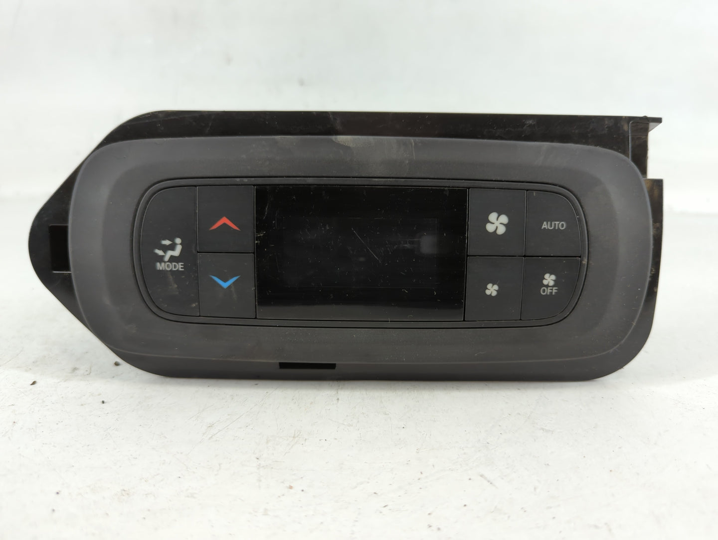 2018-2020 Chrysler Pacifica Climate Control Module Temperature AC/Heater Replacement P/N:T251010352 P6WL30DX9AA Fits OEM Used Auto Parts - Oemusedautoparts1.com