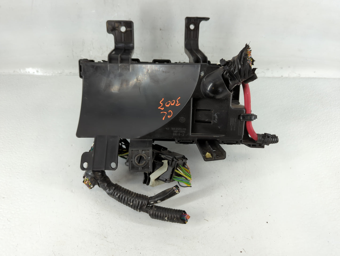 2010-2012 Ford Fusion Fusebox Fuse Box Panel Relay Module P/N:AE5T-14290-E Fits Fits 2010 2011 2012 OEM Used Auto Parts - Oemusedautoparts1.com
