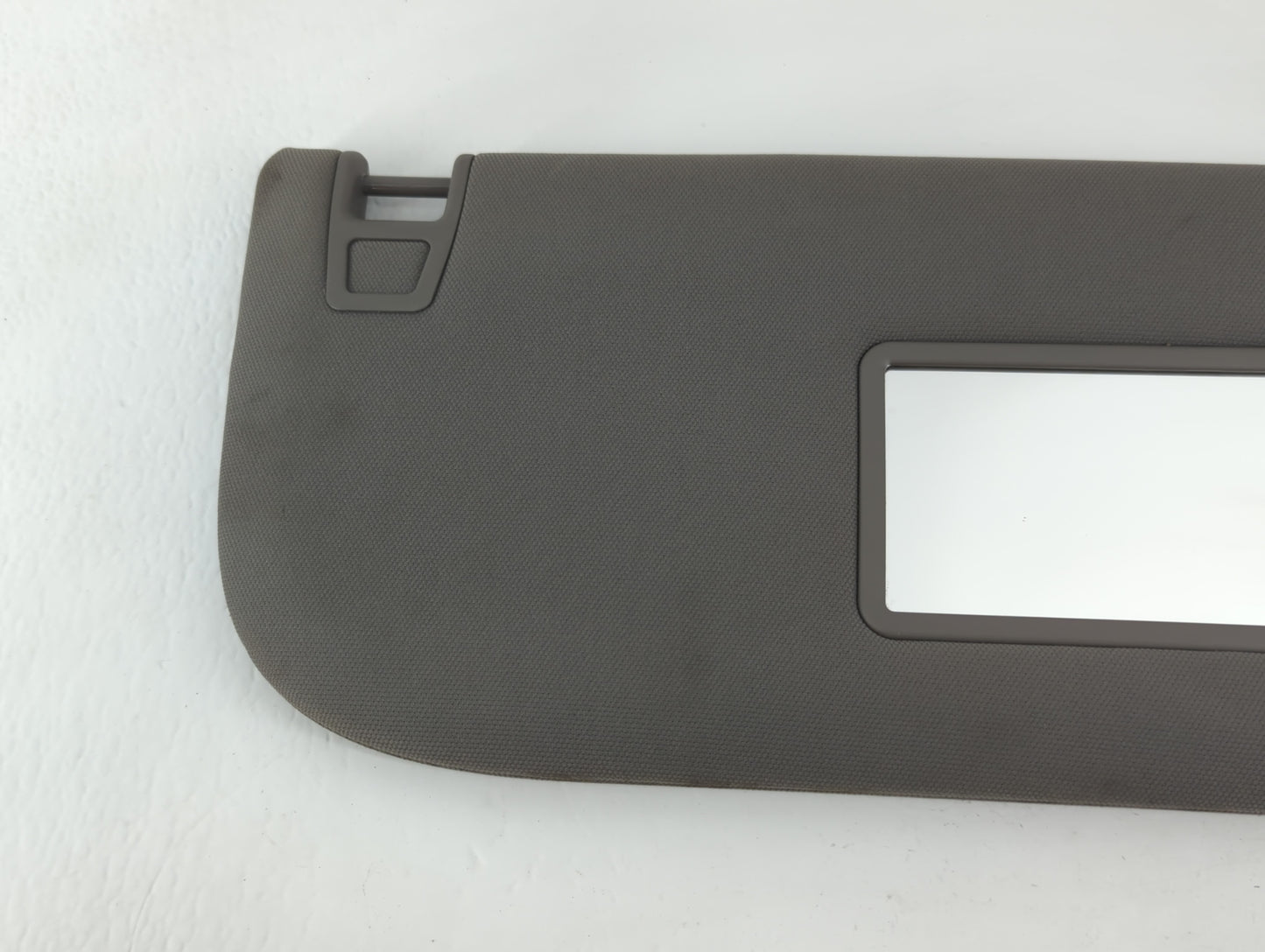 2018-2020 Ford F-150 Sun Visor Shade Replacement Passenger Right Mirror Fits Fits 2018 2019 2020 OEM Used Auto Parts - Oemusedautoparts1.com