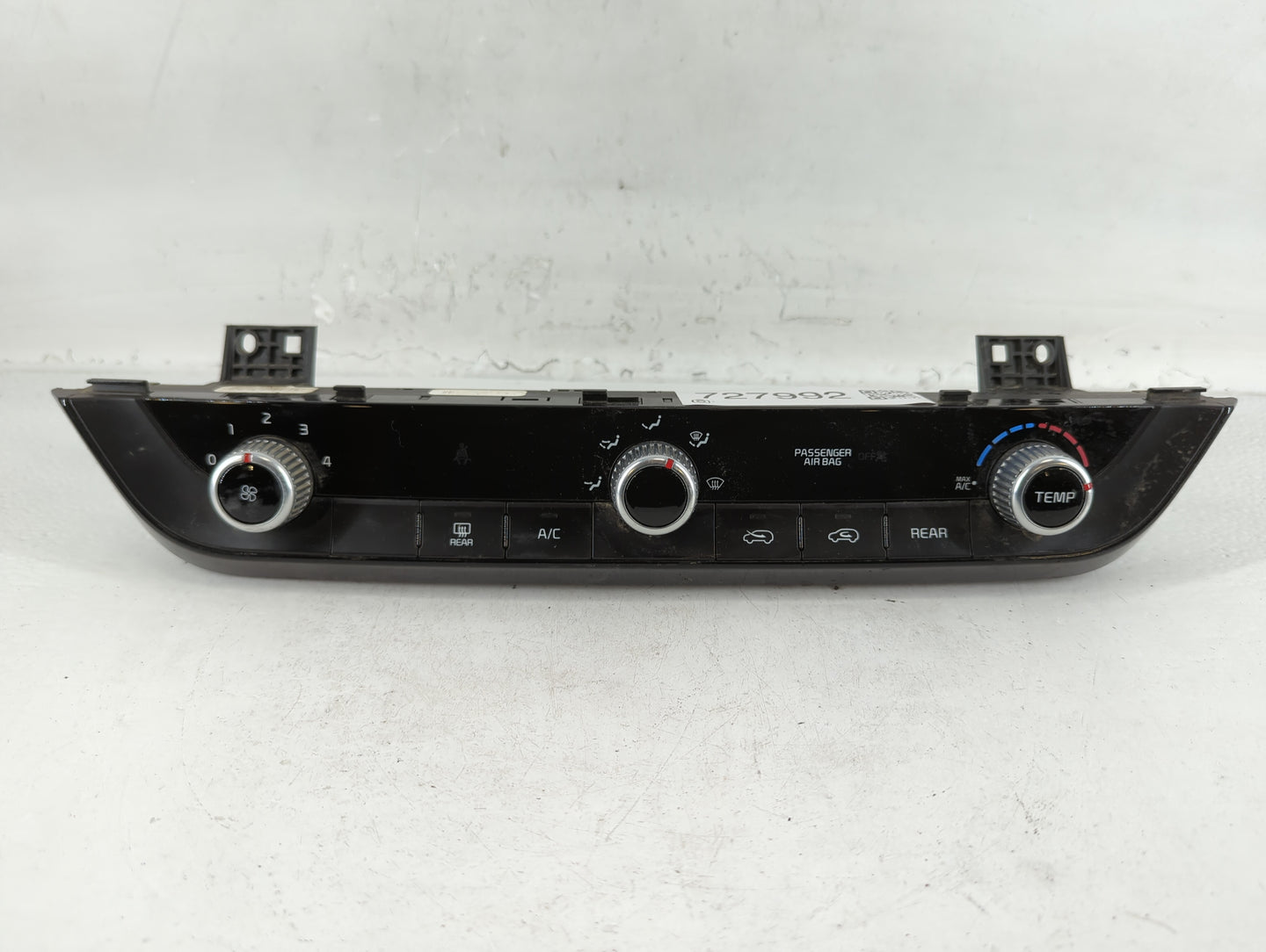 2020-2022 Kia Telluride Climate Control Module Temperature AC/Heater Replacement P/N:Q138900L 97250-S9000 Fits Fits 2020 2021 2022 OEM Used Auto Parts - Oemusedautoparts1.com
