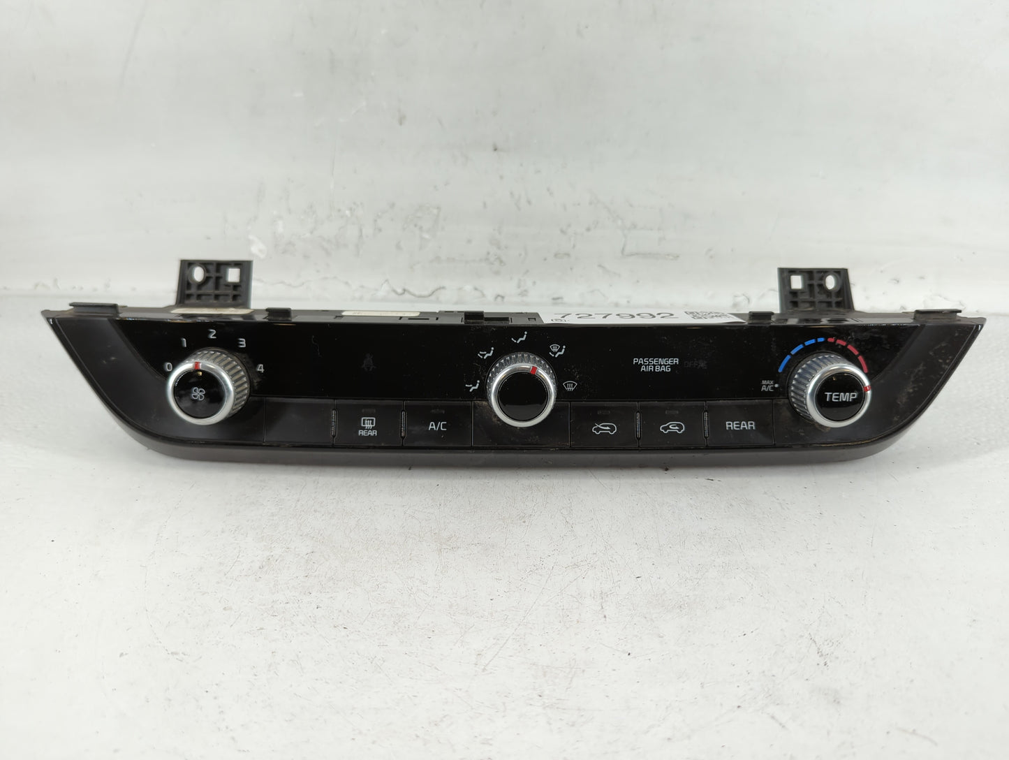 2020-2022 Kia Telluride Climate Control Module Temperature AC/Heater Replacement P/N:Q138900L 97250-S9000 Fits Fits 2020 2021 2022 OEM Used Auto Parts - Oemusedautoparts1.com