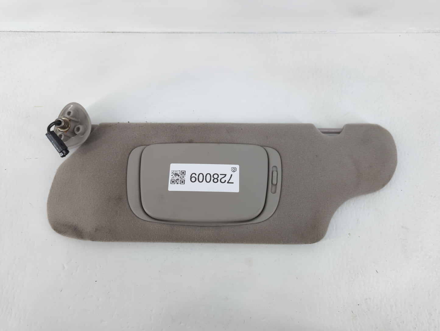 2004 Ford Taurus Sun Visor Shade Replacement Driver Left Mirror Fits OEM Used Auto Parts - Oemusedautoparts1.com