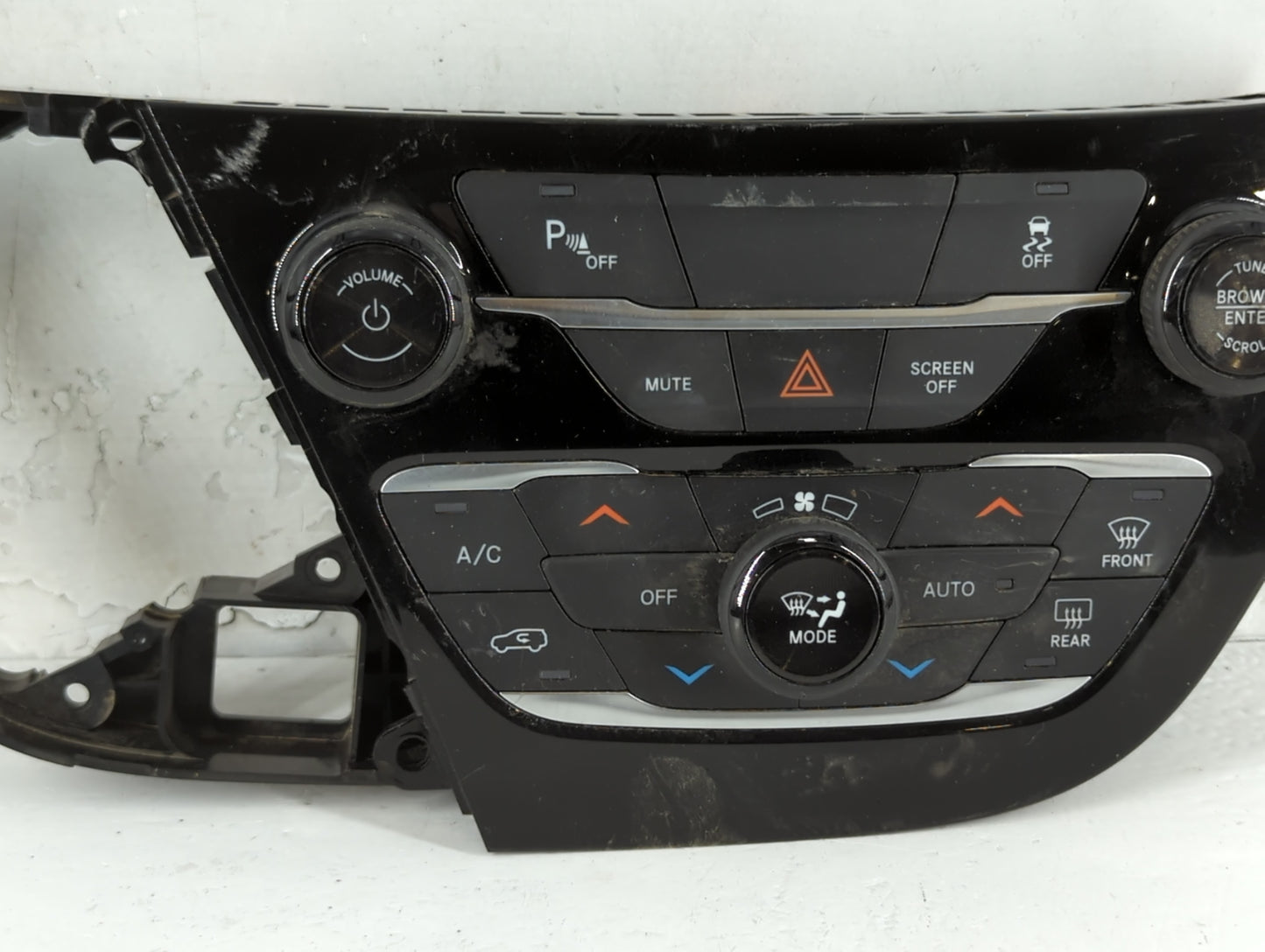 2018-2020 Chrysler Pacifica Climate Control Module Temperature AC/Heater Replacement P/N:T248710012 P6EV301X8AB Fits OEM Used Auto Parts - Oemusedautoparts1.com