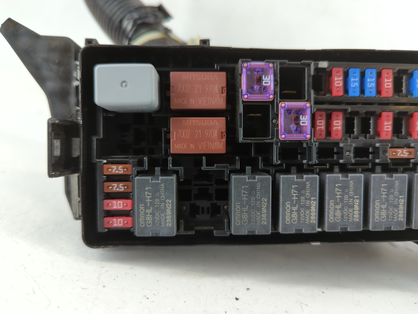 2019 Honda Hr-V Fusebox Fuse Box Panel Relay Module P/N:T7A-A11 4063 Fits OEM Used Auto Parts - Oemusedautoparts1.com