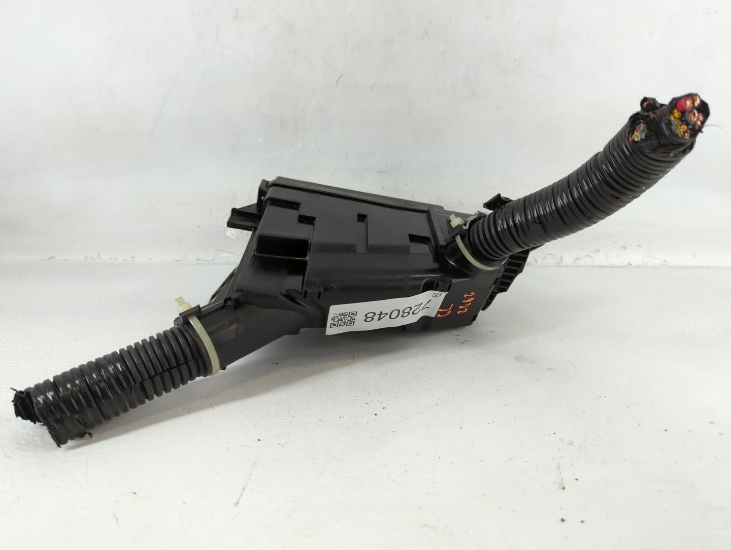 2019 Honda Hr-V Fusebox Fuse Box Panel Relay Module P/N:T7A-A11 4063 Fits OEM Used Auto Parts - Oemusedautoparts1.com