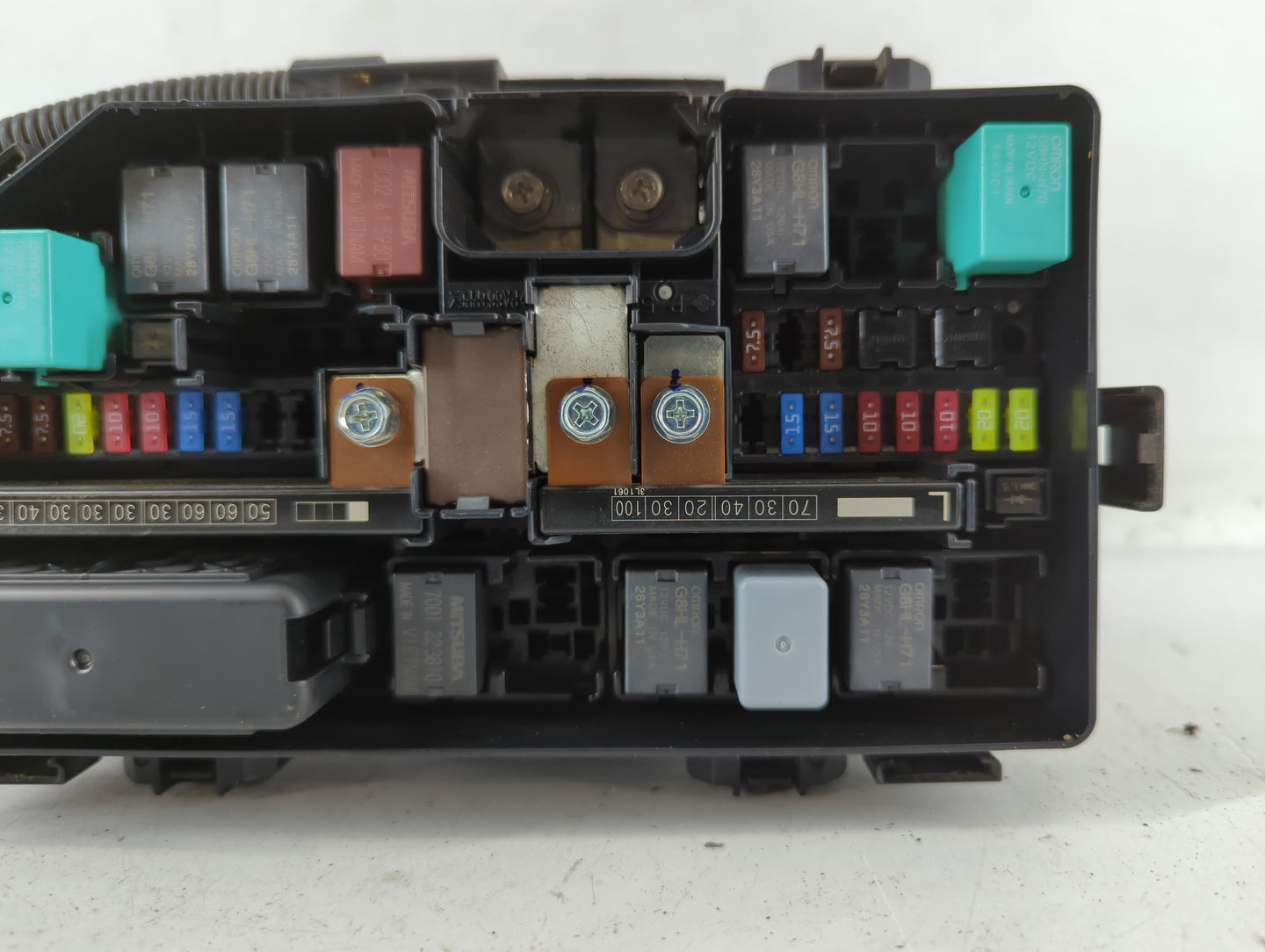 2012-2014 Honda Cr-V Fusebox Fuse Box Panel Relay Module P/N:T0A A011 A0 191R20SD87 Fits Fits 2012 2013 2014 OEM Used Auto Parts - Oemusedautoparts1.com