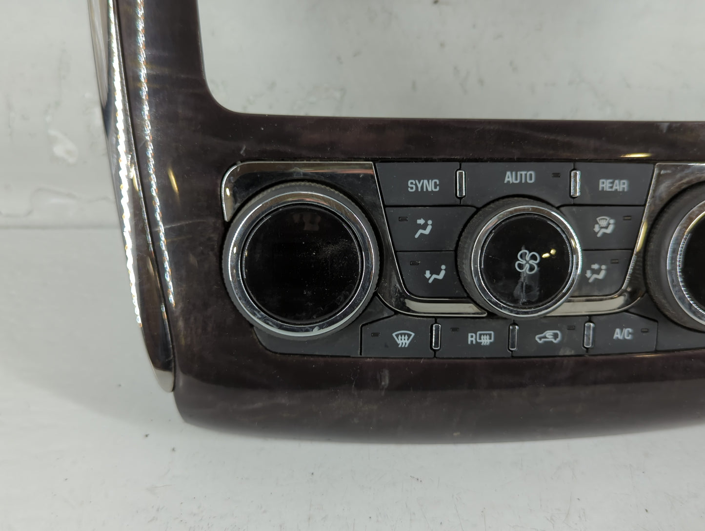 2013-2017 Buick Enclave Climate Control Module Temperature AC/Heater Replacement P/N:23158335 Fits Fits 2013 2014 2015 2016 2017 OEM Used Auto Parts - Oemusedautoparts1.com
