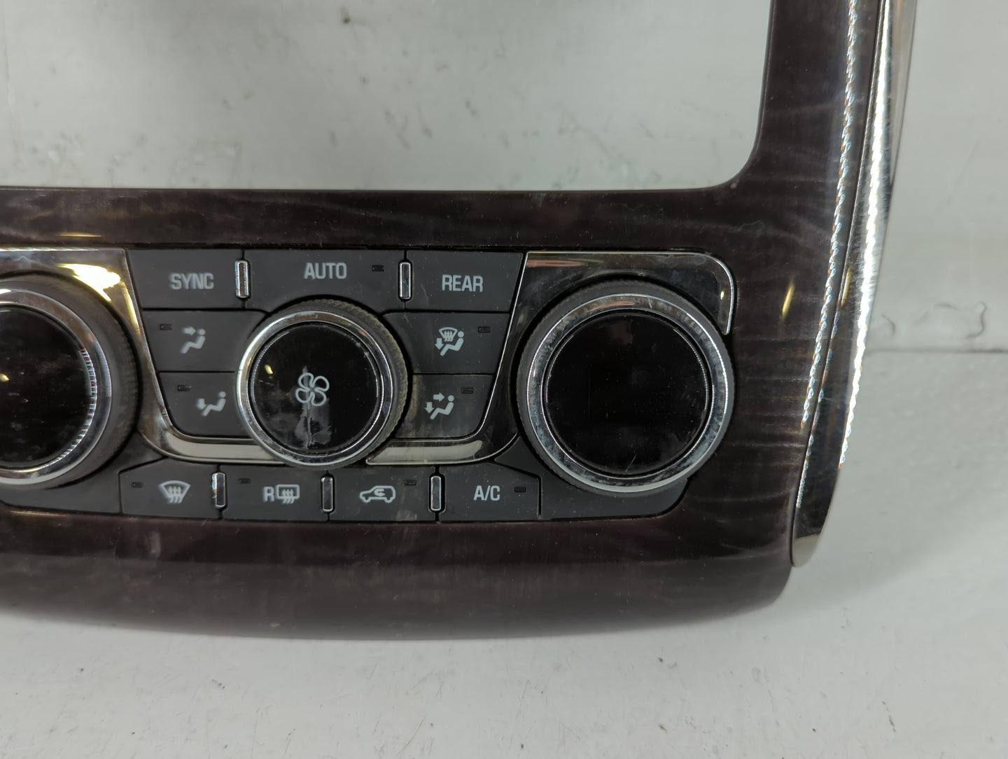 2013-2017 Buick Enclave Climate Control Module Temperature AC/Heater Replacement P/N:23158335 Fits Fits 2013 2014 2015 2016 2017 OEM Used Auto Parts - Oemusedautoparts1.com