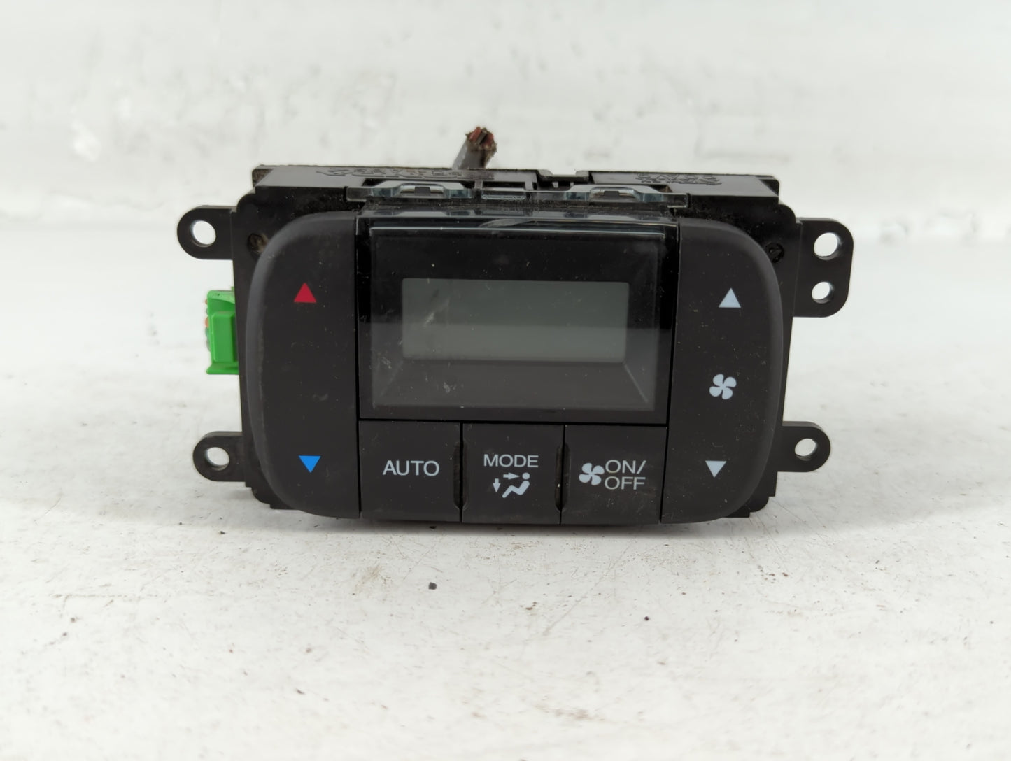 2011-2017 Honda Odyssey Climate Control Module Temperature AC/Heater Replacement P/N:20614012431 NH167L Fits OEM Used Auto Parts - Oemusedautoparts1.com