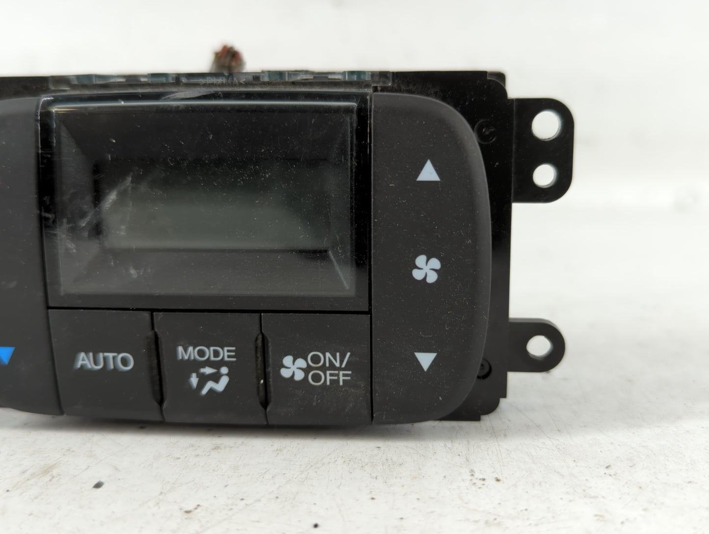 2011-2017 Honda Odyssey Climate Control Module Temperature AC/Heater Replacement P/N:20614012431 NH167L Fits OEM Used Auto Parts - Oemusedautoparts1.com