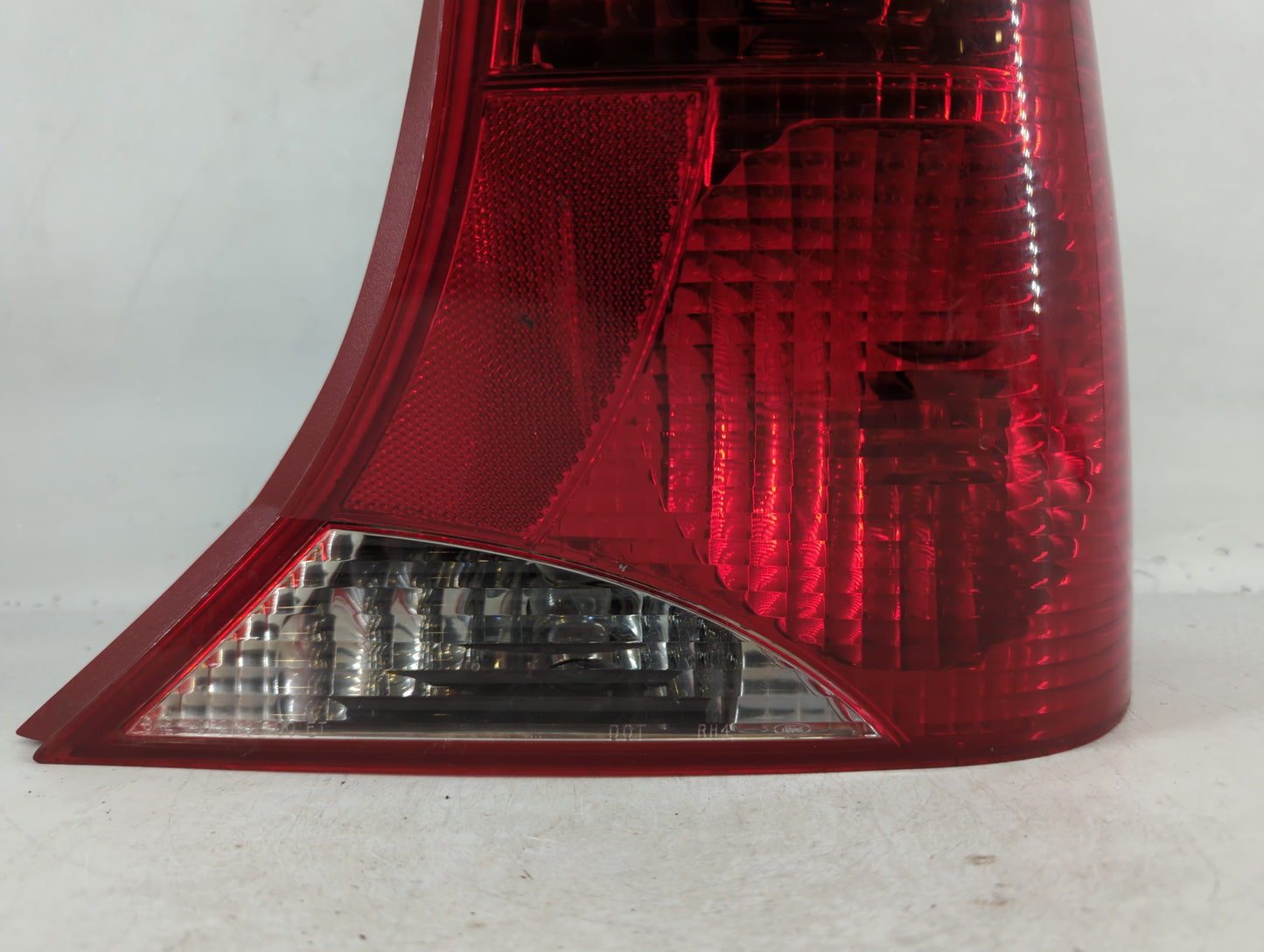 2001-2002 Ford Focus Tail Light Assembly Passenger Right OEM P/N:YS4X-13440-CA Fits Fits 2001 2002 OEM Used Auto Parts - Oemusedautoparts1.com