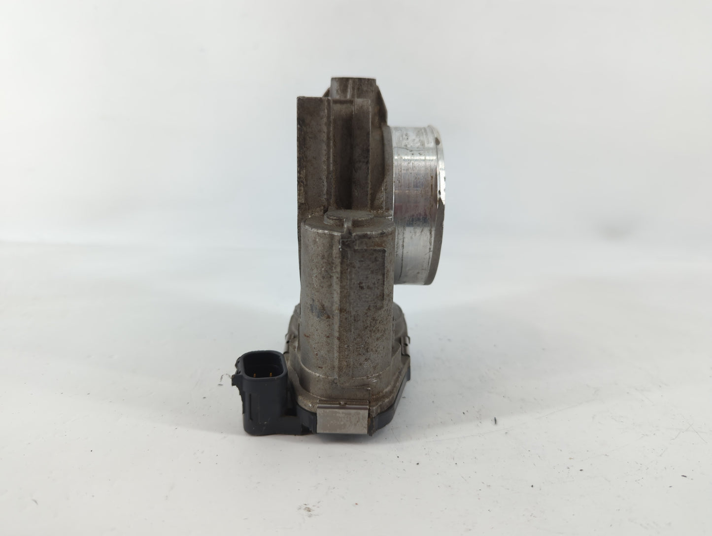 2008-2011 Cadillac Cts Throttle Body P/N:9658C 994AA Fits Fits 2007 2008 2009 2010 2011 2012 OEM Used Auto Parts - Oemusedautoparts1.com