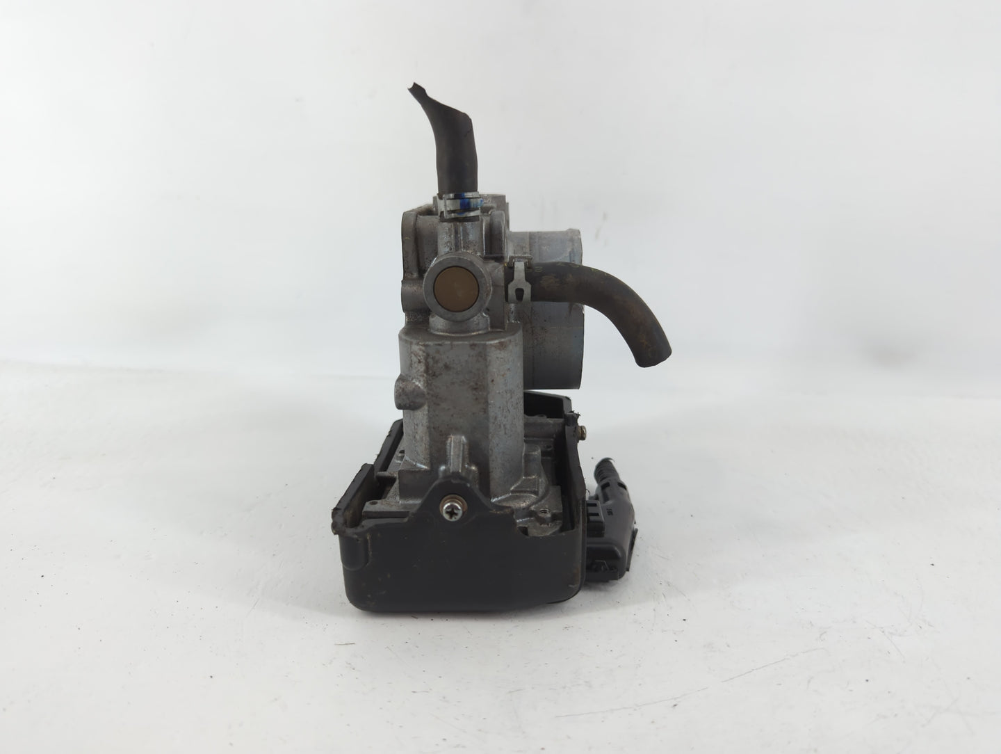 2013-2017 Honda Accord Throttle Body P/N:7134-9672-30 Fits Fits 2013 2014 2015 2016 2017 2018 2019 2020 2021 2022 OEM Used Auto Parts - Oemusedautoparts1.com