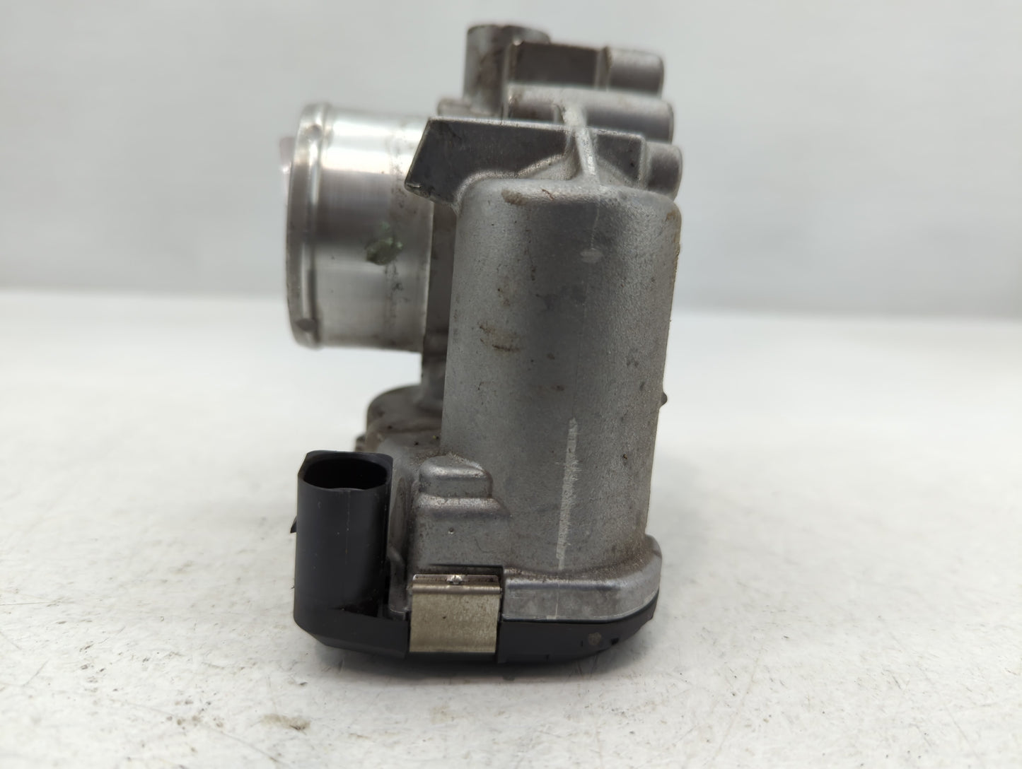 2014-2019 Ford Fiesta Throttle Body P/N:0 280 750 535 7S7G-9F991-CA Fits Fits 2013 2014 2015 2016 2017 2018 2019 OEM Used Auto Parts - Oemusedautoparts1.com