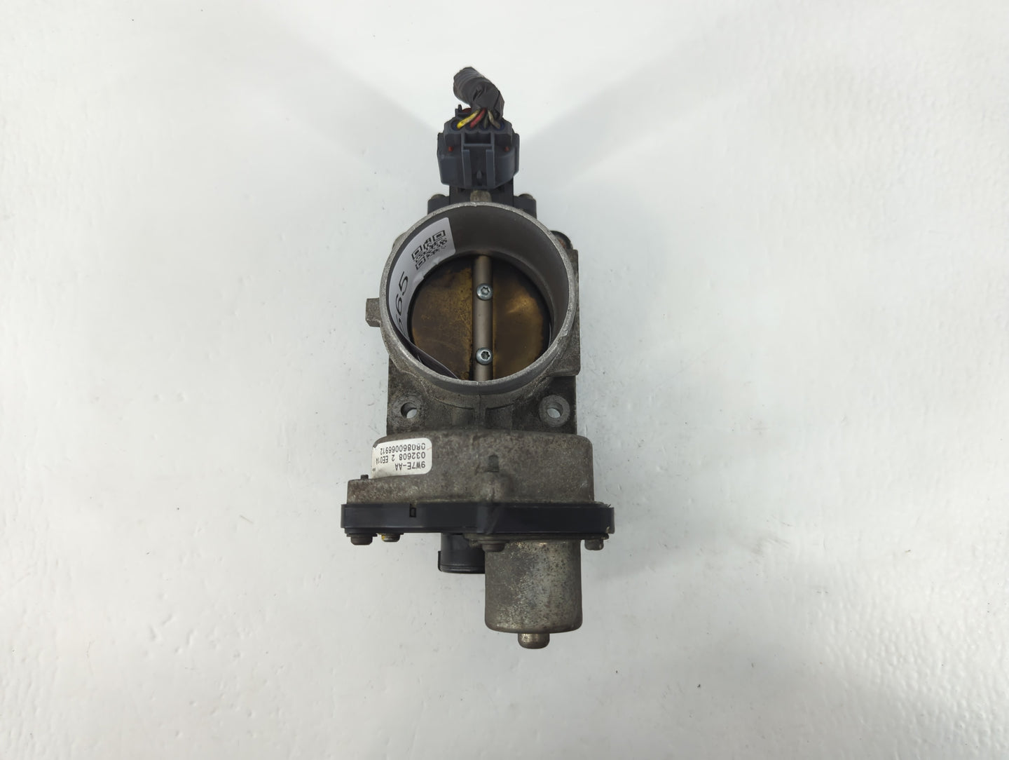 2007-2012 Ford Mustang Throttle Body P/N:EE01A 032608 2 Fits OEM Used Auto Parts - Oemusedautoparts1.com