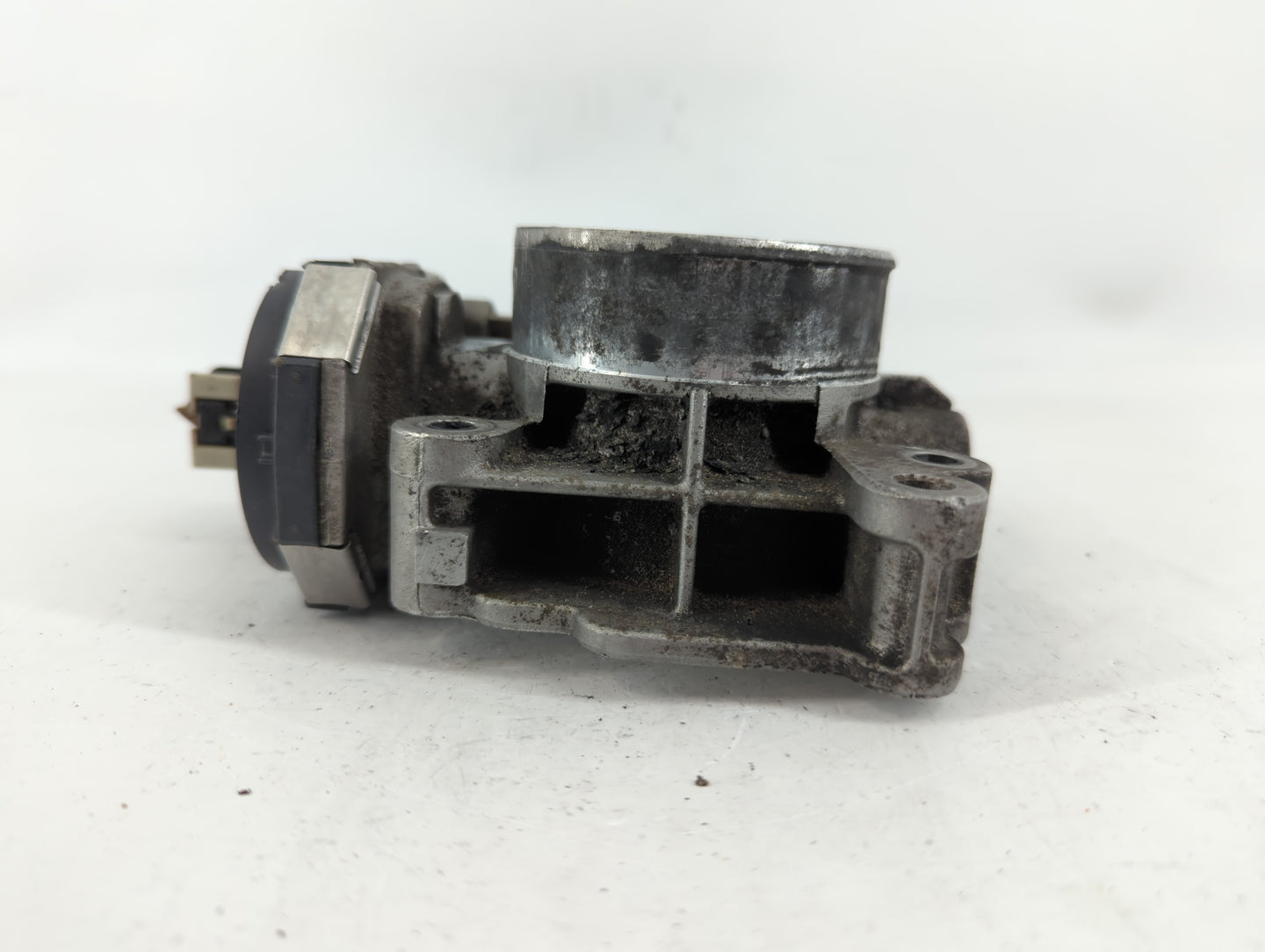 2007-2011 Chevrolet Hhr Throttle Body P/N:0337C 334AA Fits Fits 2007 2008 2009 2010 2011 OEM Used Auto Parts - Oemusedautoparts1.com