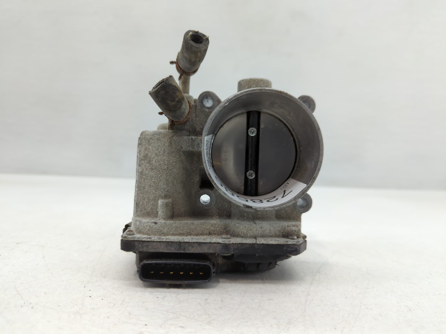 2013-2018 Nissan Altima Throttle Body P/N:3TA60-01 A Fits Fits 2013 2014 2015 2016 2017 2018 2019 2020 OEM Used Auto Parts - Oemusedautoparts1.com