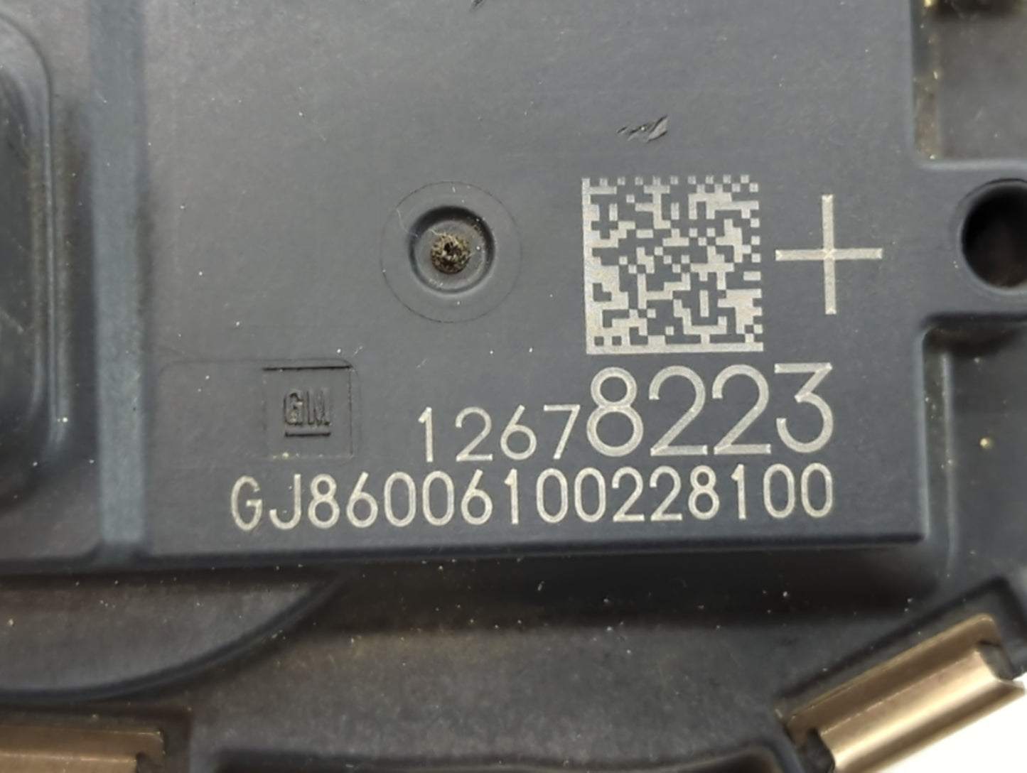 2016-2019 Gmc Savana 2500 Throttle Body P/N:12678223 Fits Fits 2014 2015 2016 2017 2018 2019 2020 2021 2022 OEM Used Auto Parts - Oemusedautoparts1.com
