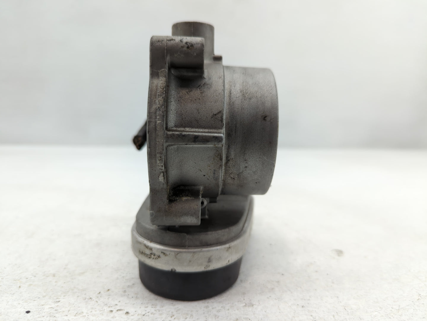 2008-2014 Dodge Avenger Throttle Body P/N:5775292 5718201 Fits Fits 2007 2008 2009 2010 2011 2012 2013 2014 2015 2016 2017 2018 OEM Used Auto Parts - Oemusedautoparts1.com