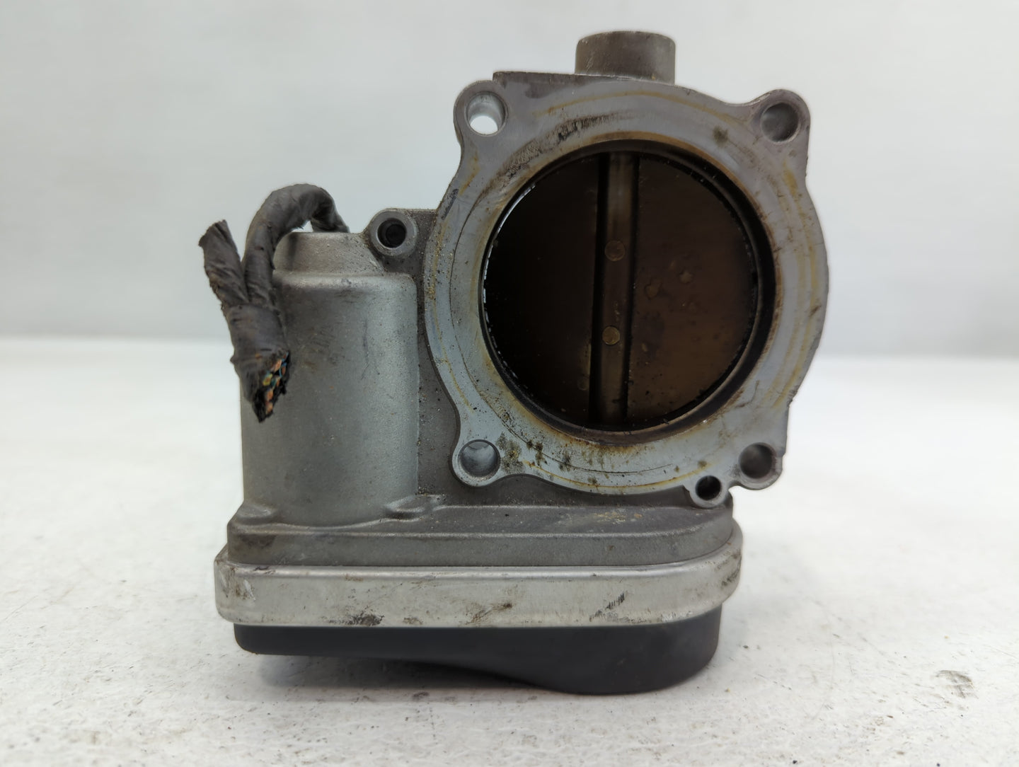 2008-2014 Dodge Avenger Throttle Body P/N:5775292 5718201 Fits Fits 2007 2008 2009 2010 2011 2012 2013 2014 2015 2016 2017 2018 OEM Used Auto Parts - Oemusedautoparts1.com