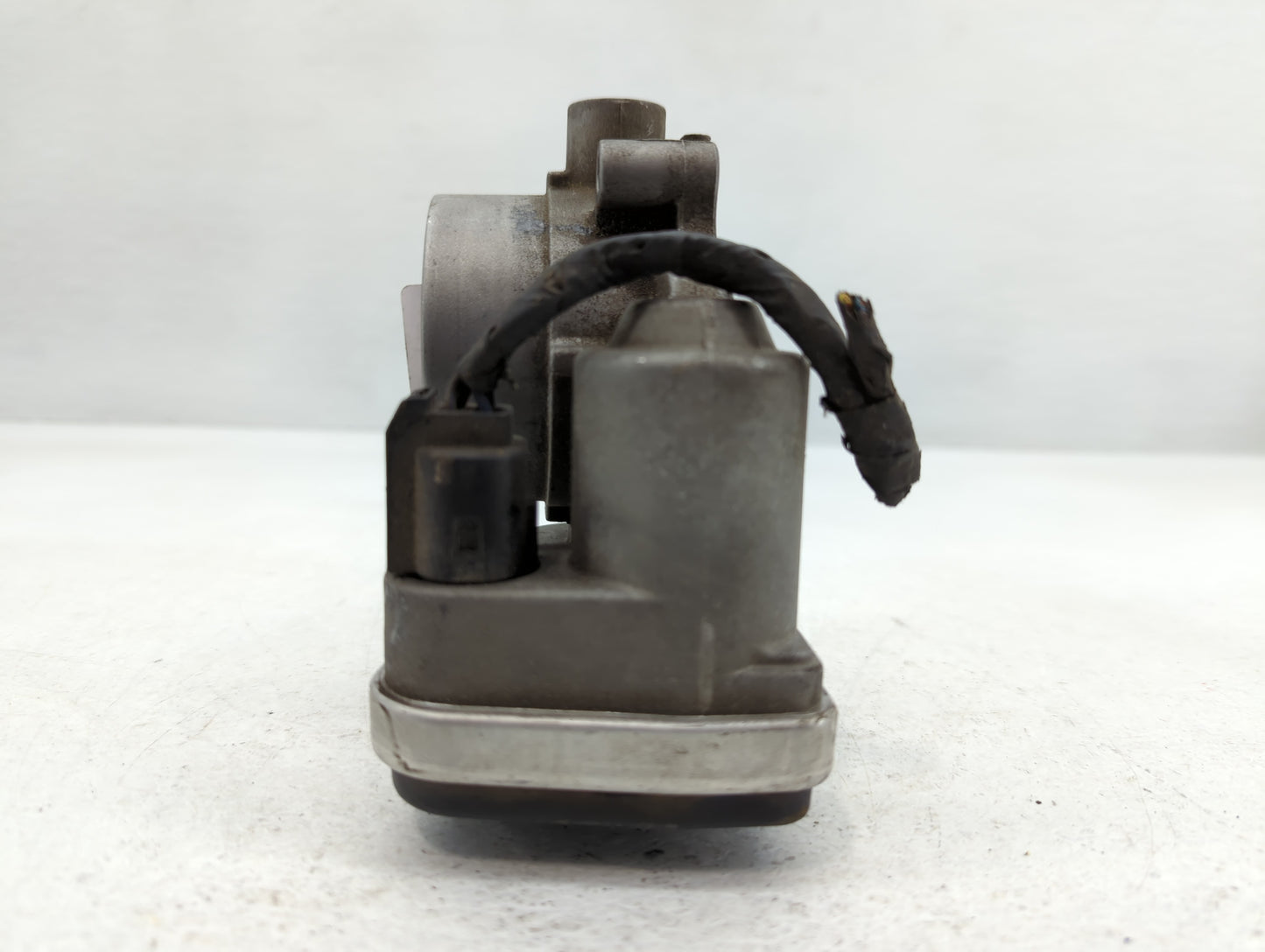 2008-2014 Dodge Avenger Throttle Body P/N:5775292 5718201 Fits Fits 2007 2008 2009 2010 2011 2012 2013 2014 2015 2016 2017 2018 OEM Used Auto Parts - Oemusedautoparts1.com