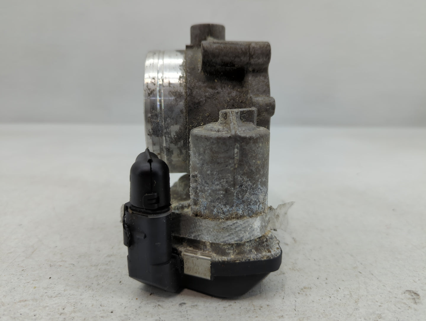 2018-2022 Volkswagen Atlas Throttle Body P/N:1563490 1563487 Fits OEM Used Auto Parts - Oemusedautoparts1.com
