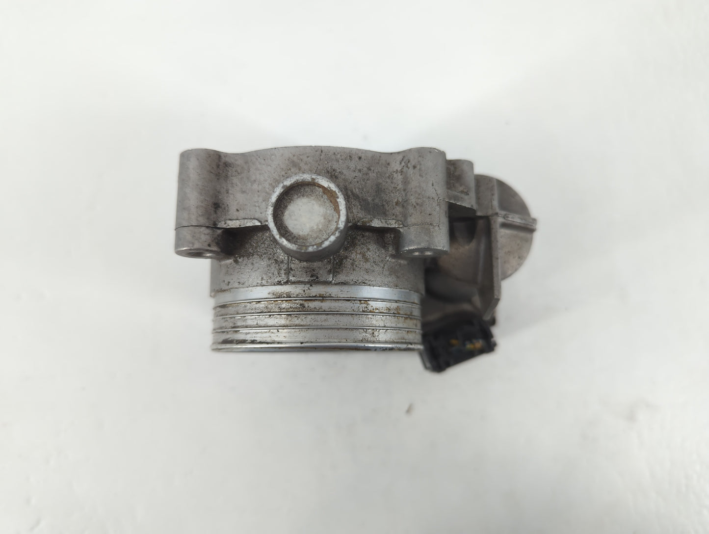 2009-2016 Volvo S60 Throttle Body P/N:30711552 0 280 750 146 Fits Fits 2008 2009 2010 2011 2012 2013 2014 2015 2016 OEM Used Auto Parts - Oemusedautoparts1.com