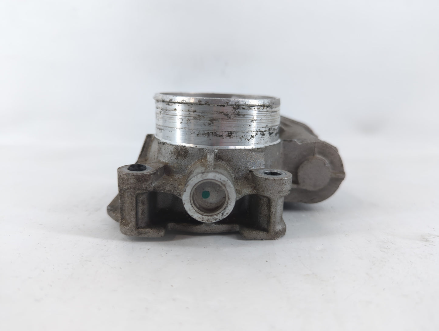 2008-2012 Chevrolet Malibu Throttle Body P/N:1022C 668AA Fits Fits 2007 2008 2009 2010 2011 2012 OEM Used Auto Parts - Oemusedautoparts1.com