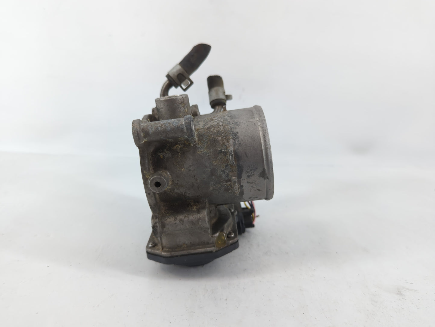 2020-2022 Kia Forte Throttle Body P/N:35100-2E400 Fits Fits 2020 2021 2022 OEM Used Auto Parts - Oemusedautoparts1.com