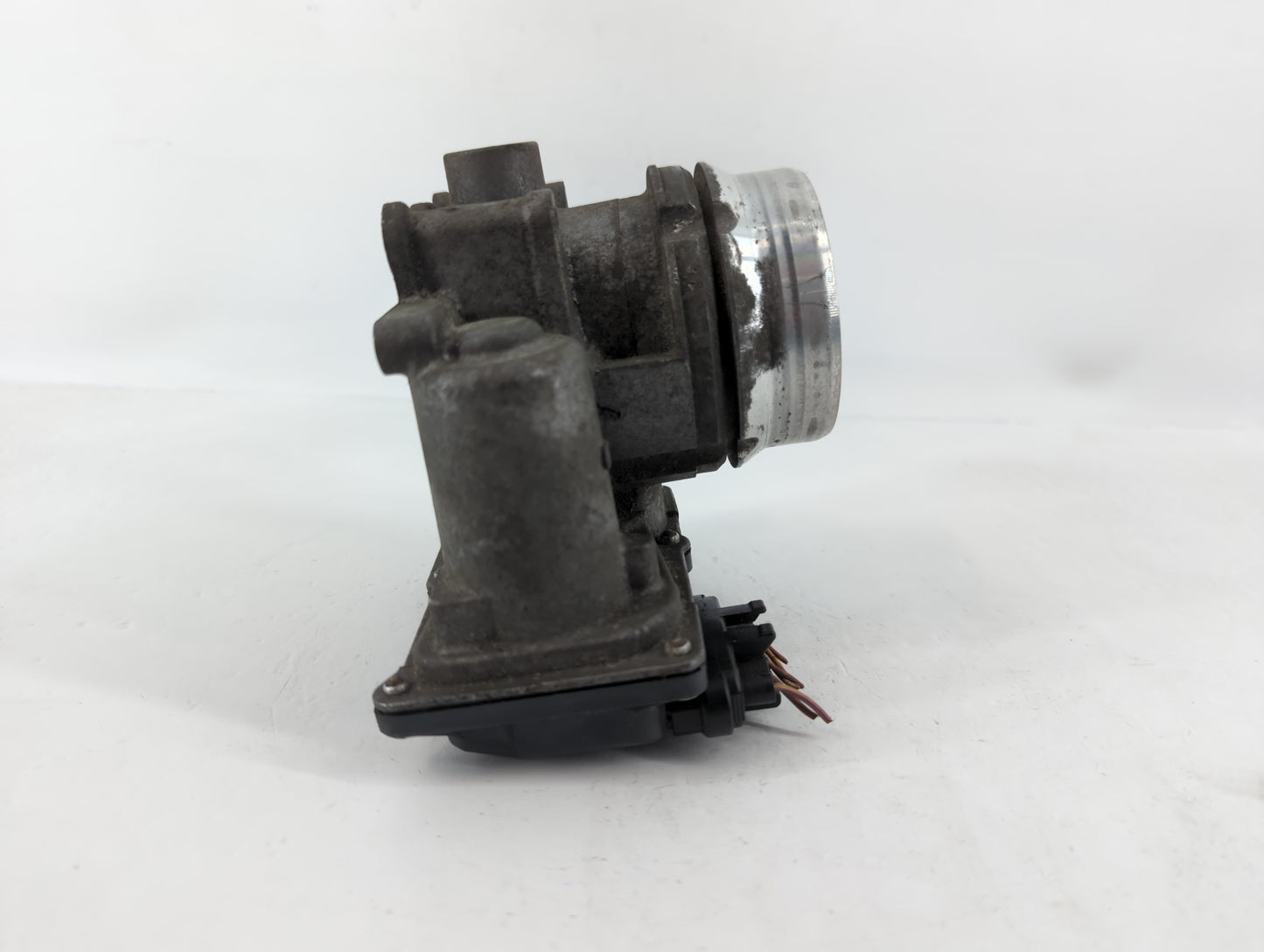2015-2021 Volvo Xc60 Throttle Body P/N:78HL13-2510030-AAA Fits Fits 2015 2016 2017 2018 2019 2020 2021 OEM Used Auto Parts - Oemusedautoparts1.com