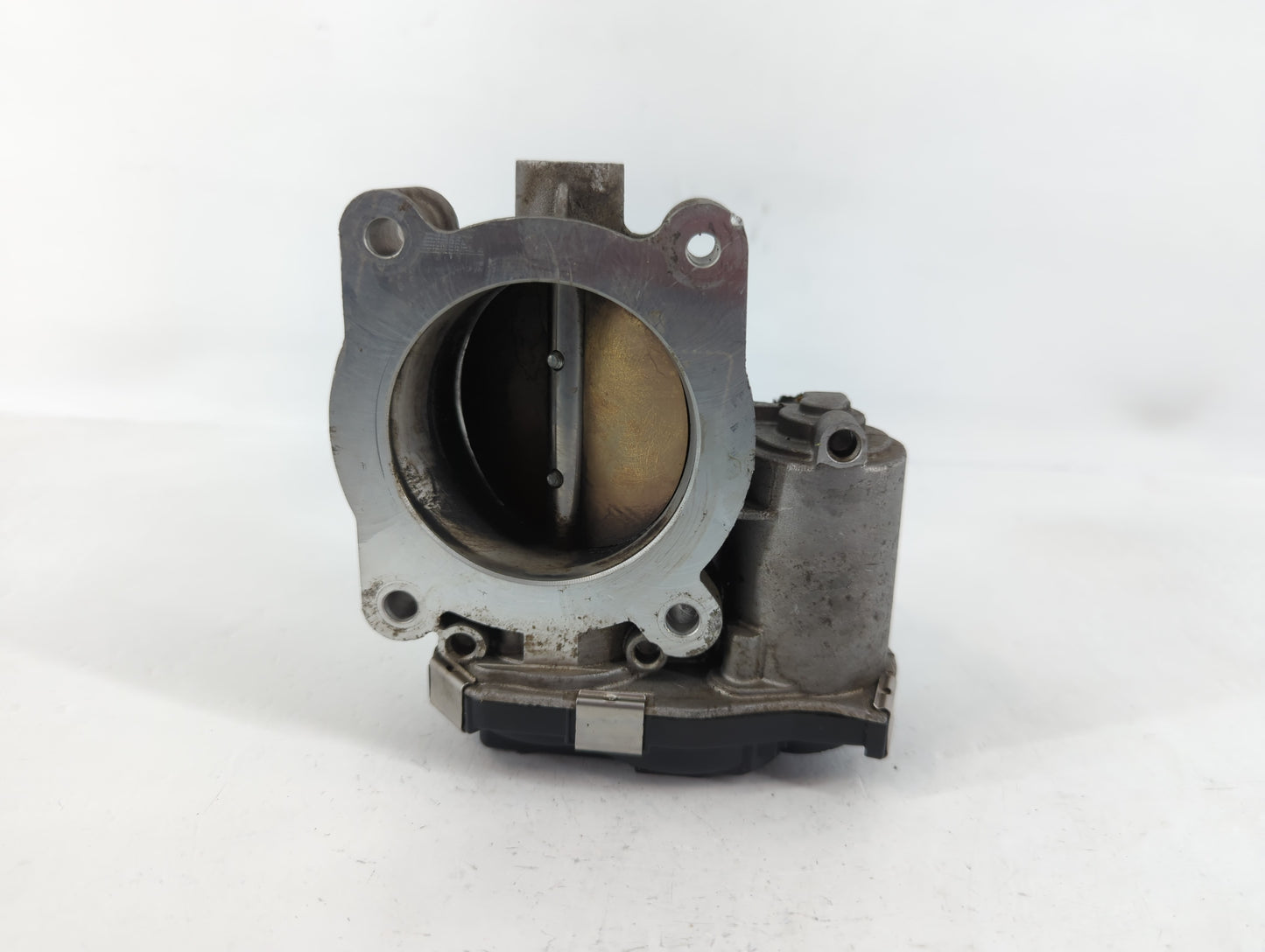 2017-2020 Buick Envision Throttle Body P/N:12670839AA Fits Fits 2013 2014 2015 2017 2018 2019 2020 OEM Used Auto Parts - Oemusedautoparts1.com