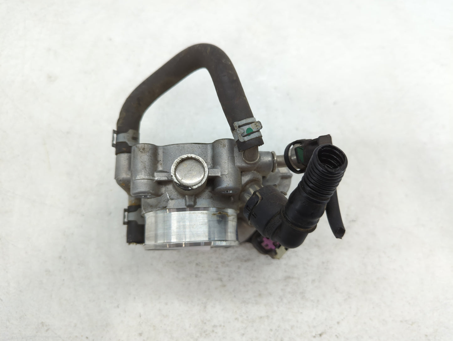 2011-2016 Chevrolet Cruze Throttle Body P/N:0 280 750 244 55561495 Fits OEM Used Auto Parts - Oemusedautoparts1.com