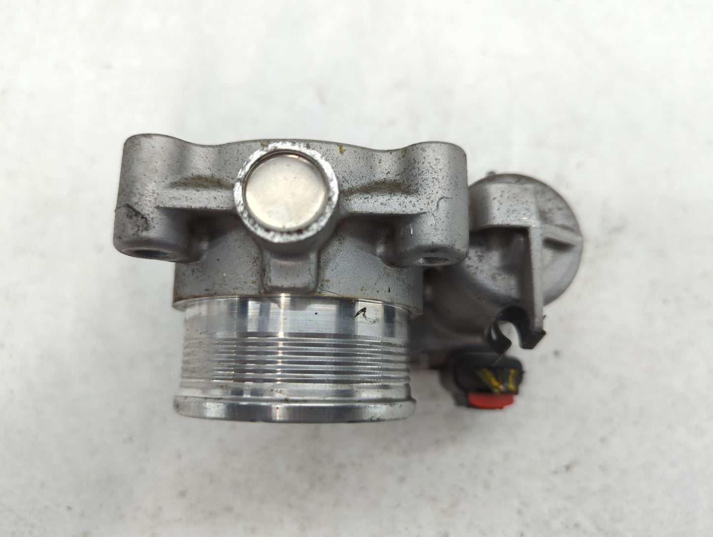 2014-2018 Ford Focus Throttle Body P/N:DS7E-9F991-BB Fits Fits 2014 2015 2016 2017 2018 2019 2020 2021 2022 OEM Used Auto Parts - Oemusedautoparts1.com
