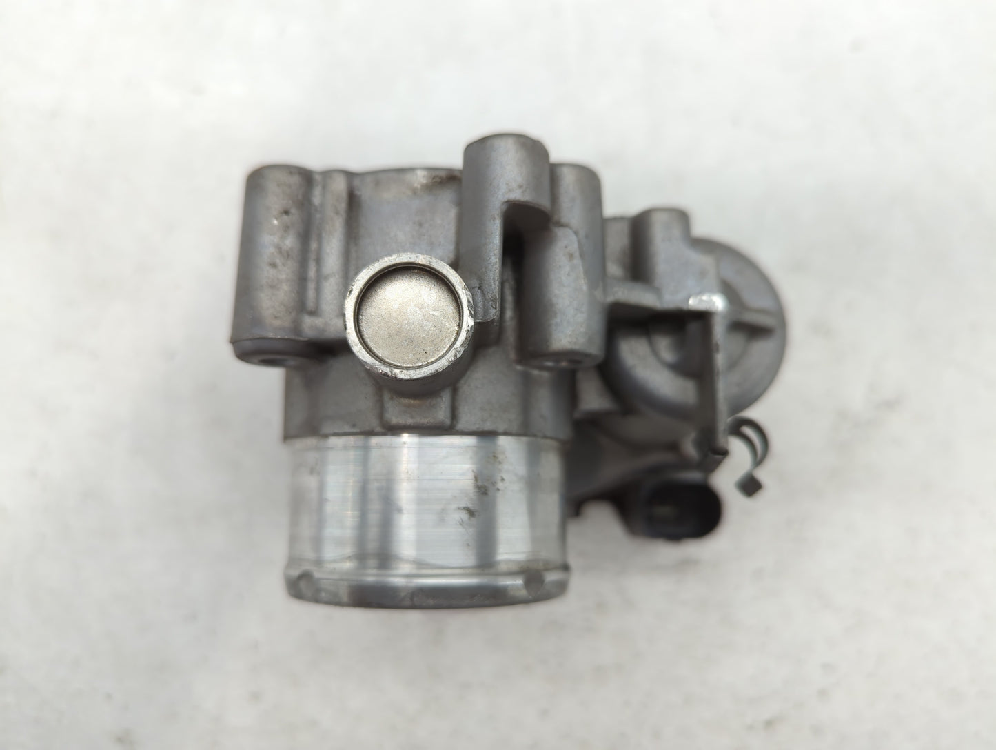 2013-2016 Ford Escape Throttle Body P/N:7S7G-9F991-CA Fits Fits 2012 2013 2014 2015 2016 2017 OEM Used Auto Parts - Oemusedautoparts1.com