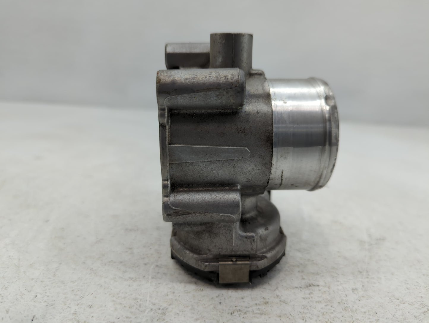 2013-2016 Ford Escape Throttle Body P/N:7S7G-9F991-CA Fits Fits 2012 2013 2014 2015 2016 2017 OEM Used Auto Parts - Oemusedautoparts1.com