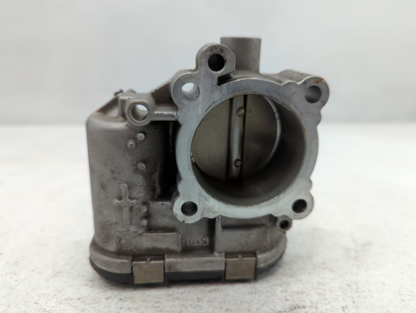 2013-2016 Ford Escape Throttle Body P/N:7S7G-9F991-CA Fits Fits 2012 2013 2014 2015 2016 2017 OEM Used Auto Parts - Oemusedautoparts1.com